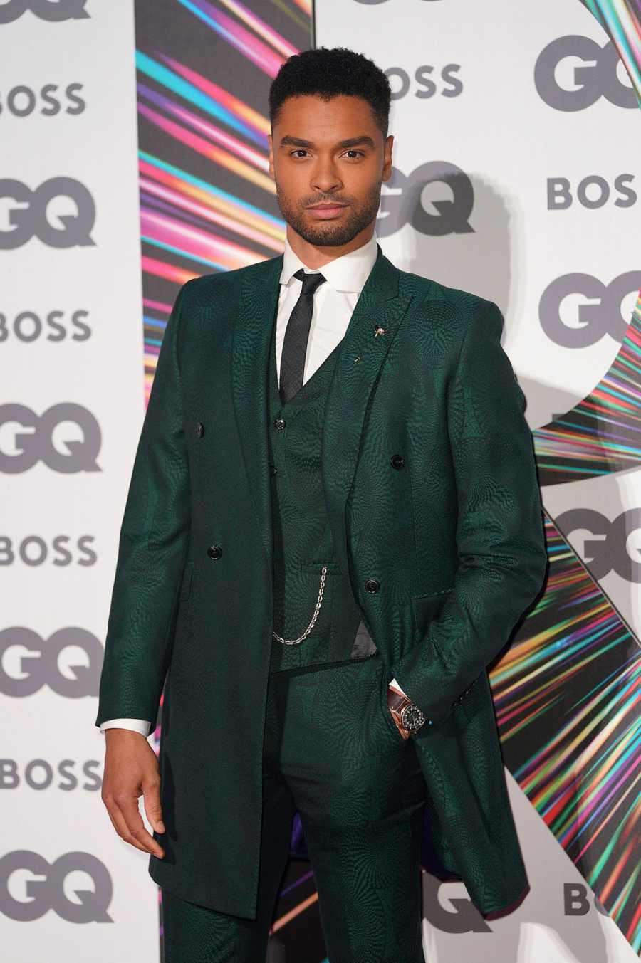 See the Best Dressed Stars, Hottest Hunks at the 2021 GQ Men of the Year Awards: Photos