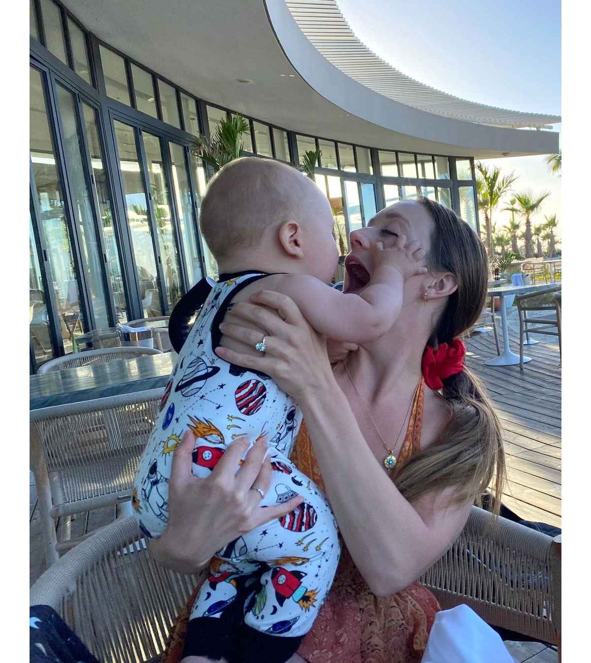Billie Lourd Celebrates Son Kingston s 1st Birthday New Photos Us Weekly Billie Lourd Celebrates Son Kingston s 1st Birthday New Photos Us Weekly