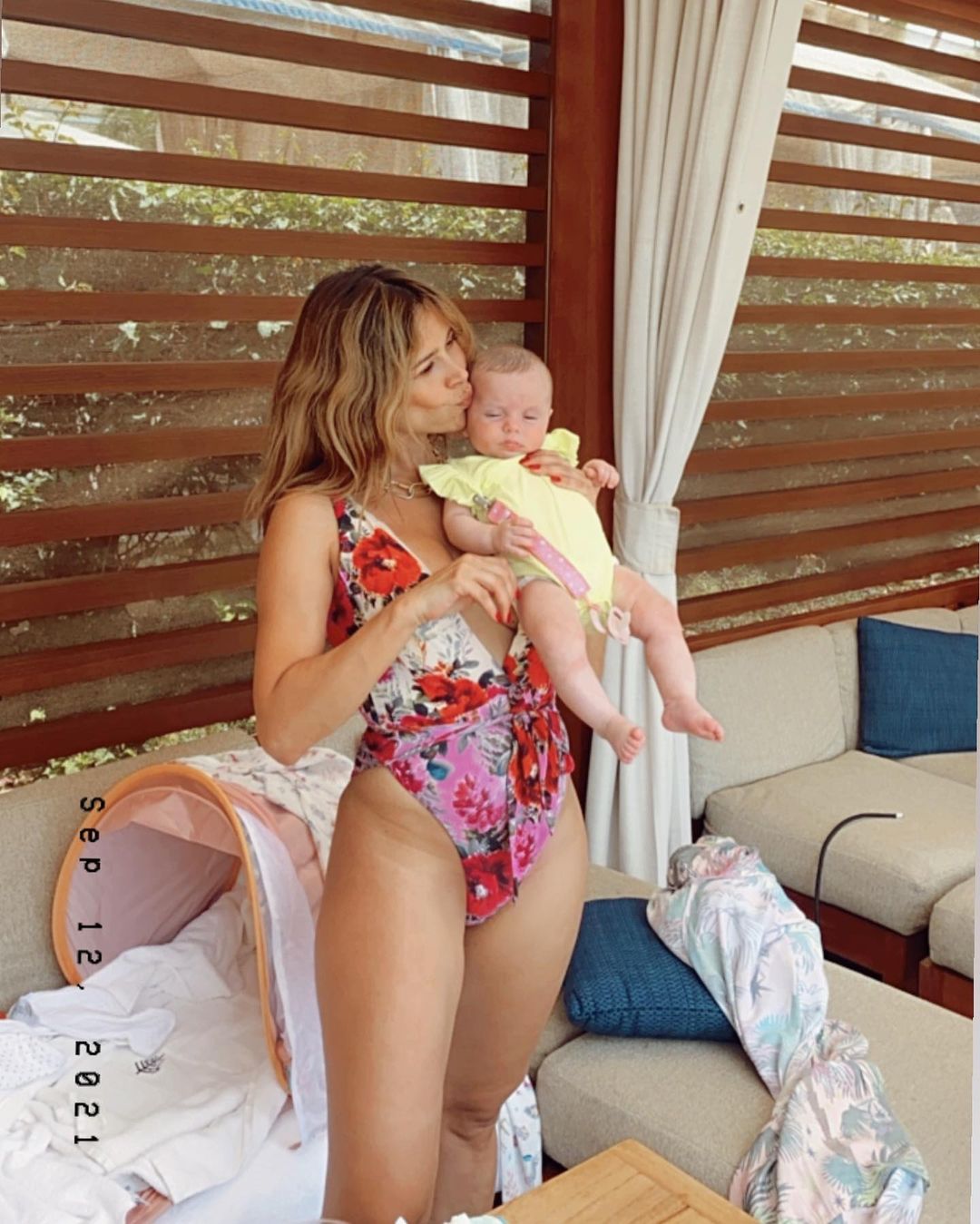 Celebrity Families' Beach and Pool Trips in Summer 2021 Zulay Henao