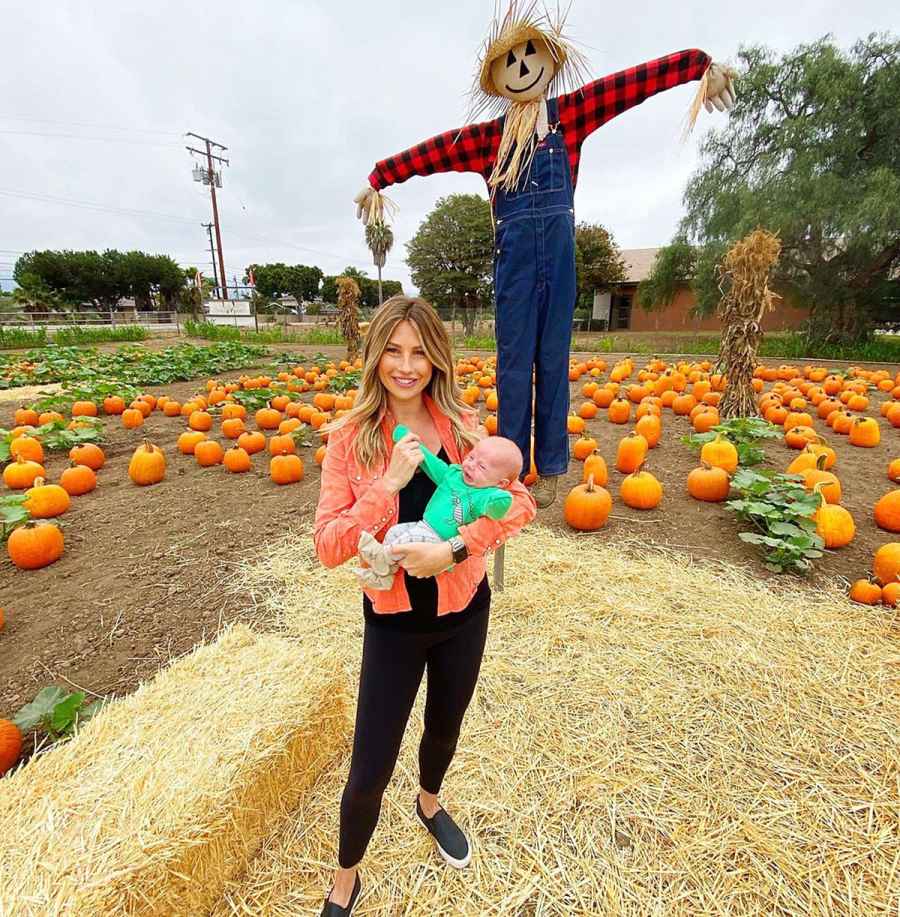 Celebrity Families Pumpkin Patch Apple Picking Photos Fall 2021 Ashley Jacobs