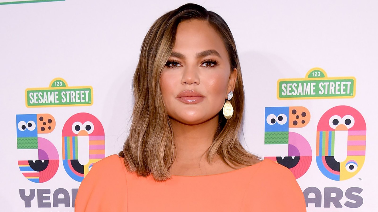 Chrissy Teigen Gets Emotional About Postpartum Body After Miscarriage: 'Your Body Just Pauses'