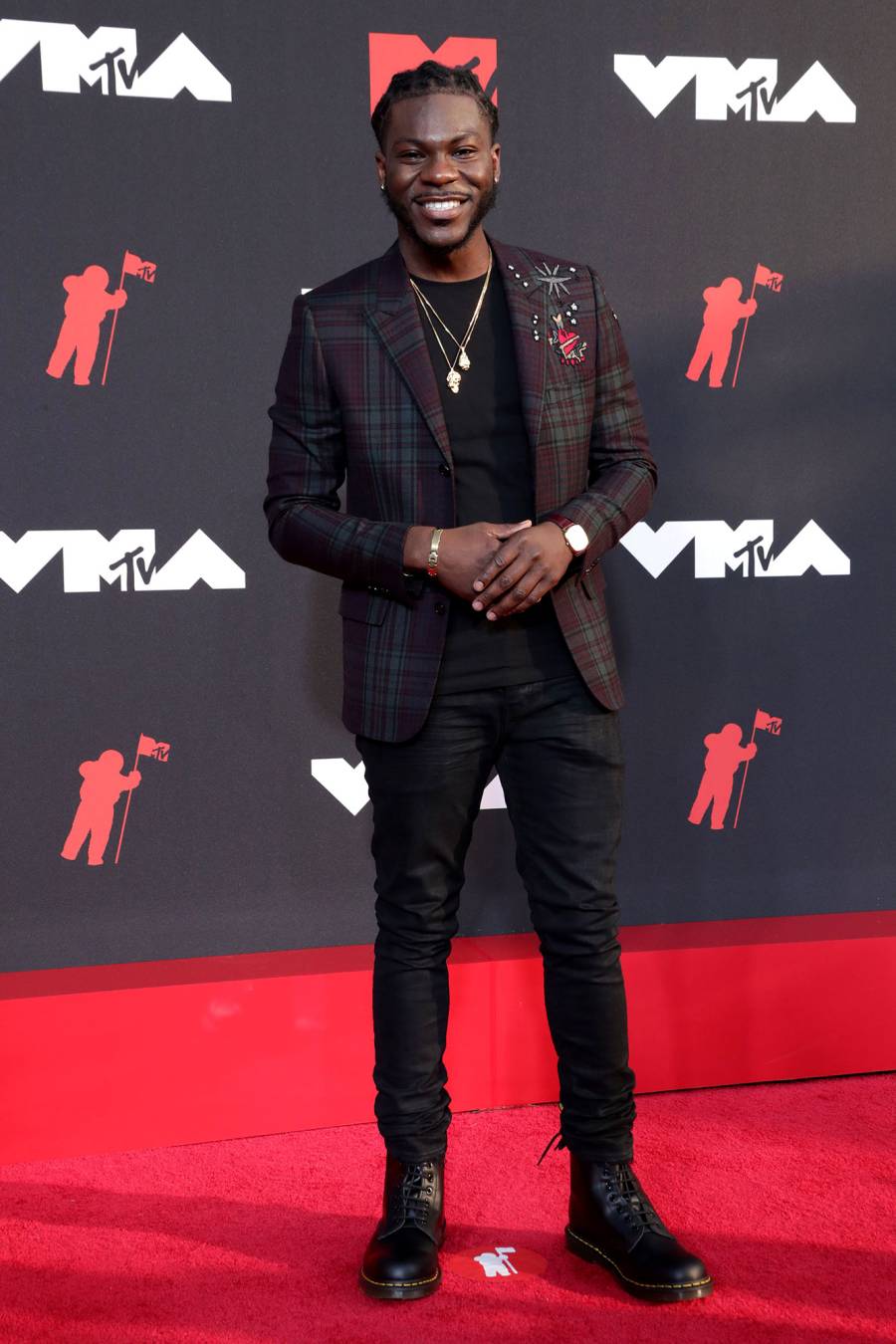 Dometi Pongo Red Carpet MTV 2021 VMAs Hottest Hunks
