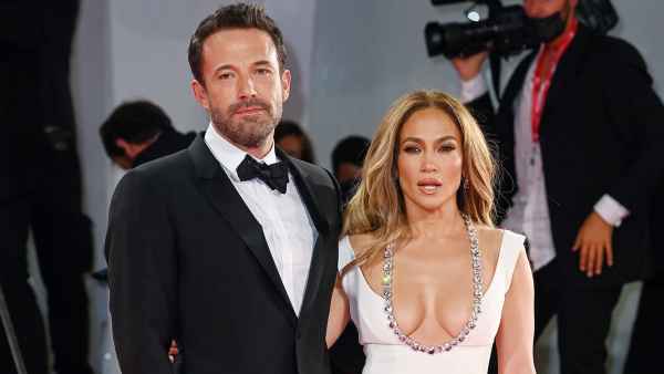 Inside Ben J Lo Global Romance They Head Texas His Movie Bennifer Venice FF