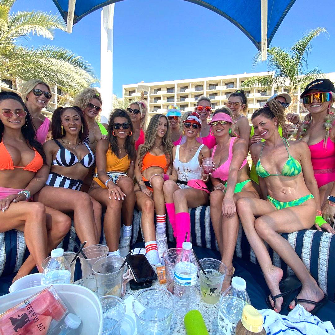 Heather Rae Young Tarek El Moussa S Joint Bachelor Bash Pics