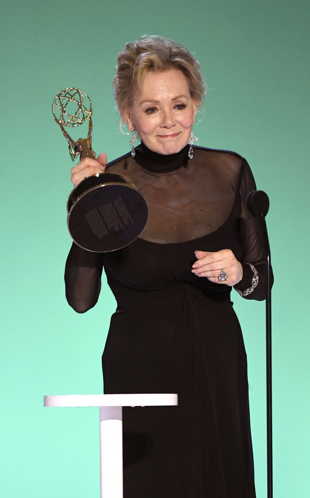 Jean Smart Shares Way Son Forrest Reacted to Her Emmys 2021 Win 2