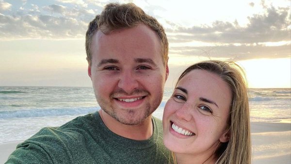 Jed Duggar Wife Katey Face Backlash COVID Joke Pregnancy Reveal