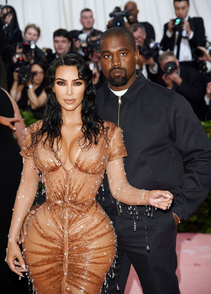 Kanye West deja de seguir a Kim Kardashian en las redes sociales después de rumores de trampa