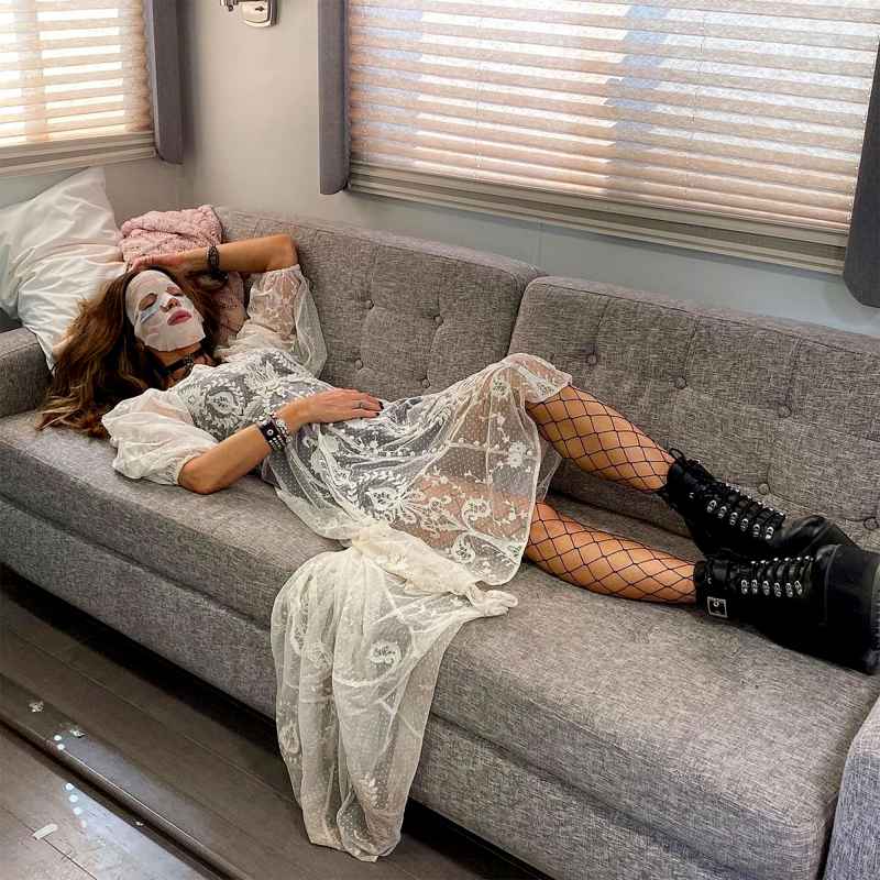 Kate Beckinsale Sleeping in a Sheet Mask Is Self-Care Goals
