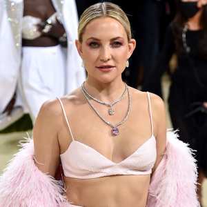 Met Gala 2021 Kate Hudson Is All Smiles at Met Gala Amid Danny Fujikawa Engagement: Pics