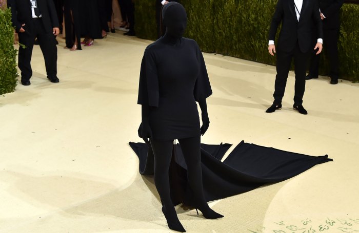 Kim Kardashian ofrece una nueva explicación para el atuendo de Met Gala