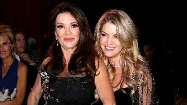 Lisa Vanderpump Welcomes 1st Grandchild as Daughter Pandora Gives Birth