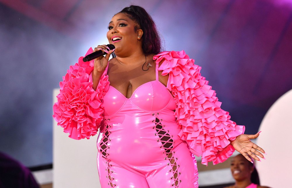 Lizzo NYC Street Style Gives the Best Lady Gaga Shout-Out 2