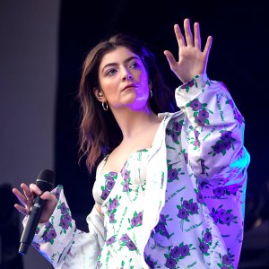 Lorde Is Not Performing At 2021 VMAs After 'Change in Production Elements'