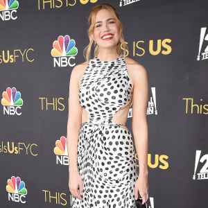 Mandy Moore Spills Her Go To Clean Beauty Products 5 Minute Face