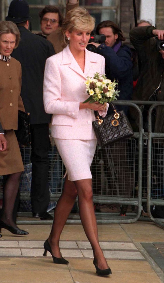Meghan Markle Bag at Global Citizen Live Appearance Was a Subtle Nod to Princess Diana 3