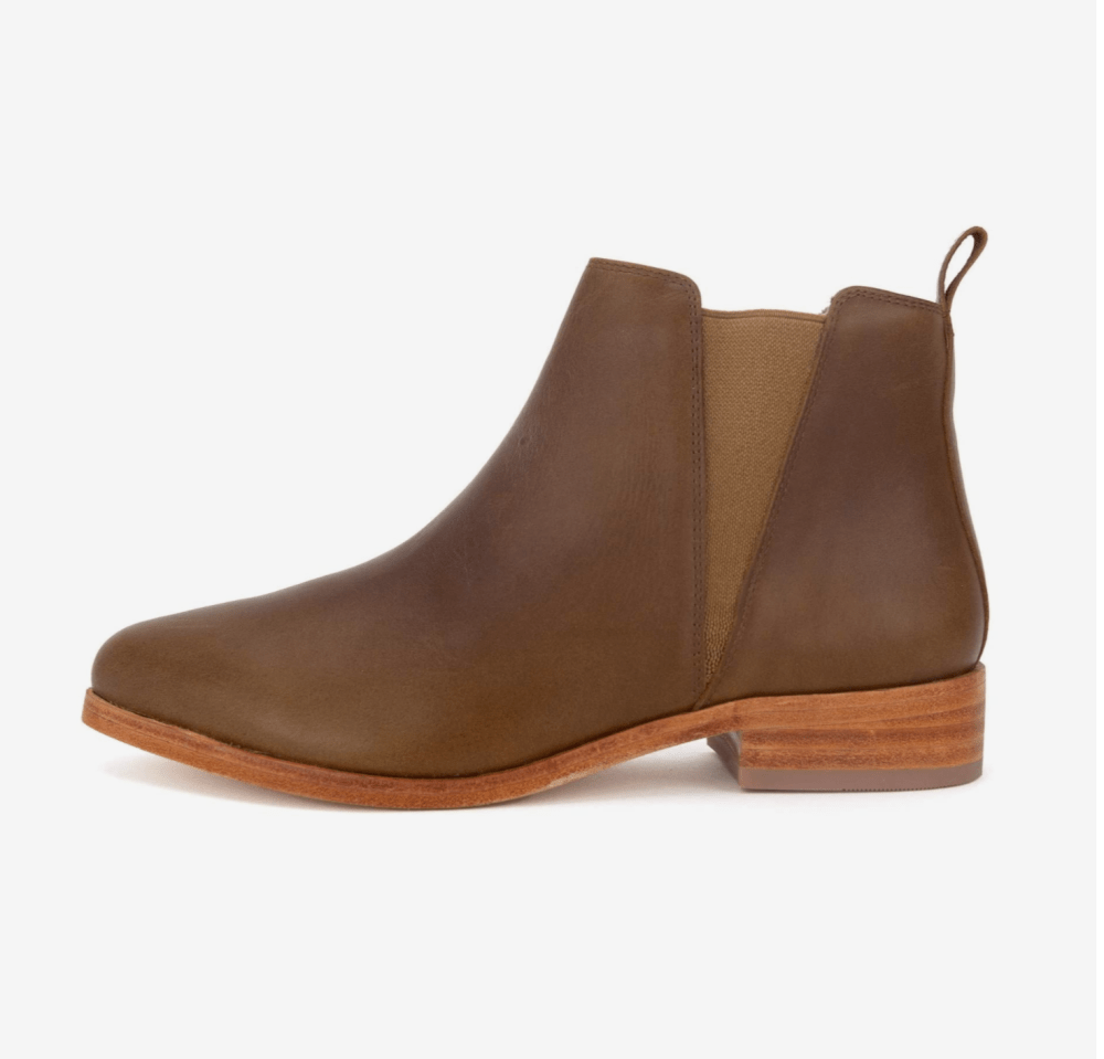 Nisolo Leather Chelsea Boots Are the Perfect Everyday Fall Shoe