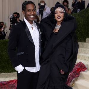 Met Gala 2021 Slay! Rihanna and A$AP Rocky Turns Heads on Met Gala Red Carpet