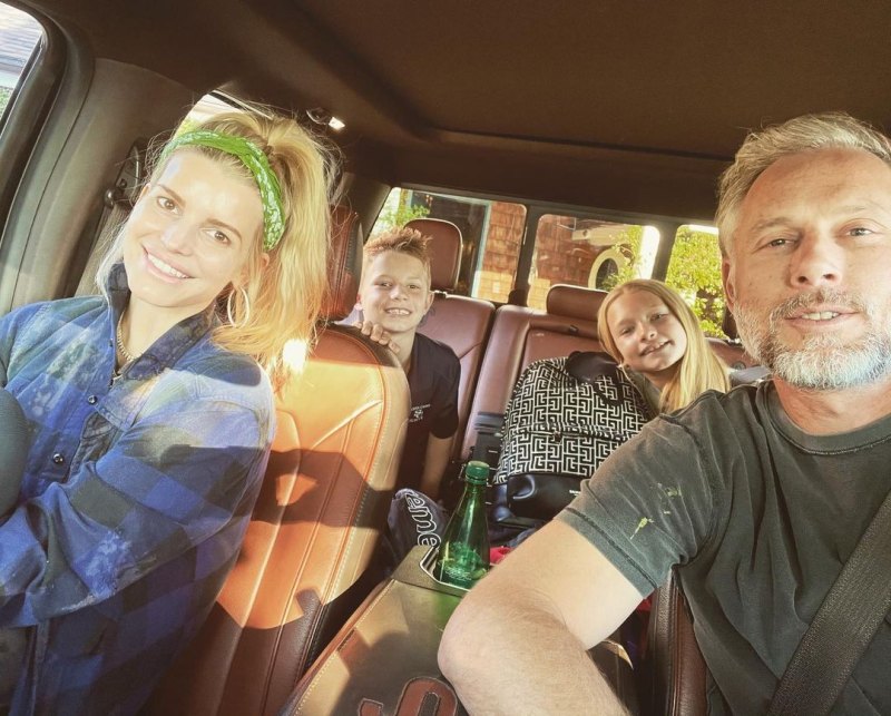 Sweet Selfie! Jessica Simpson and Eric Johnson’s Best Pics With Their Kids