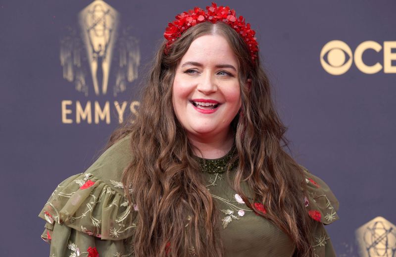 The Best Beauty Looks at the 2021 Emmy Awards Aidy Bryant
