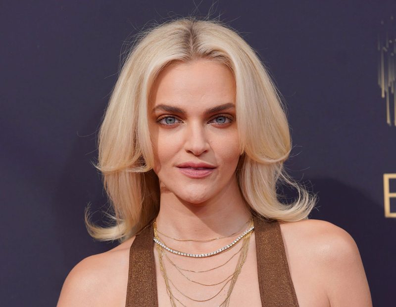 The Best Beauty Looks at the 2021 Emmy Awards Madeline Brewer