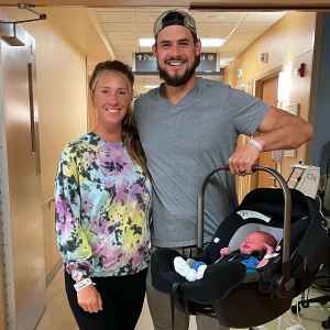 The Challenge’s Jenna Compono and Zach Nichols Share 1st Pic of Son: ‘We Are Completely Obsessed’