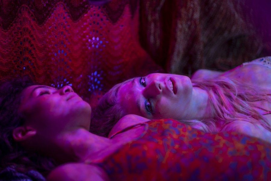 The Coolest Makeup Looks From Euphoria From Maddys Rhinestone Eyes to Jules Neon Tears