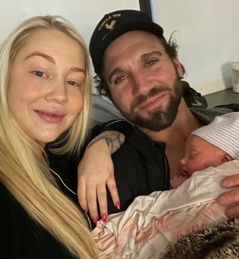 The Voice's RaeLynn Gives Birth to Daughter Daisy With Husband Josh Davis