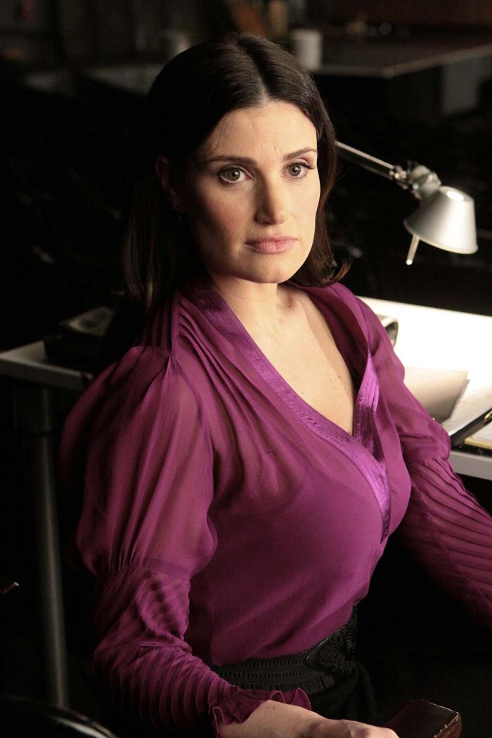 Working Mom Problems Idina Menzel Barely Fit Into Her Glee Costumes