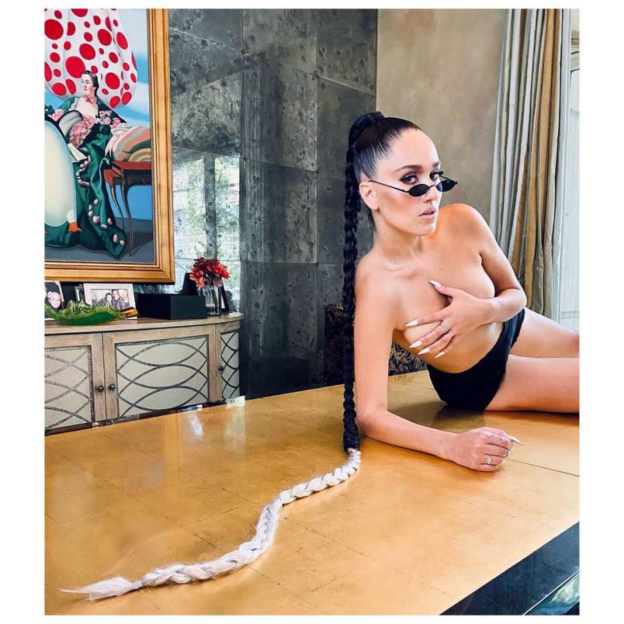 Glam Time! See the Stars Getting Ready Ahead of the 2021 VMAs