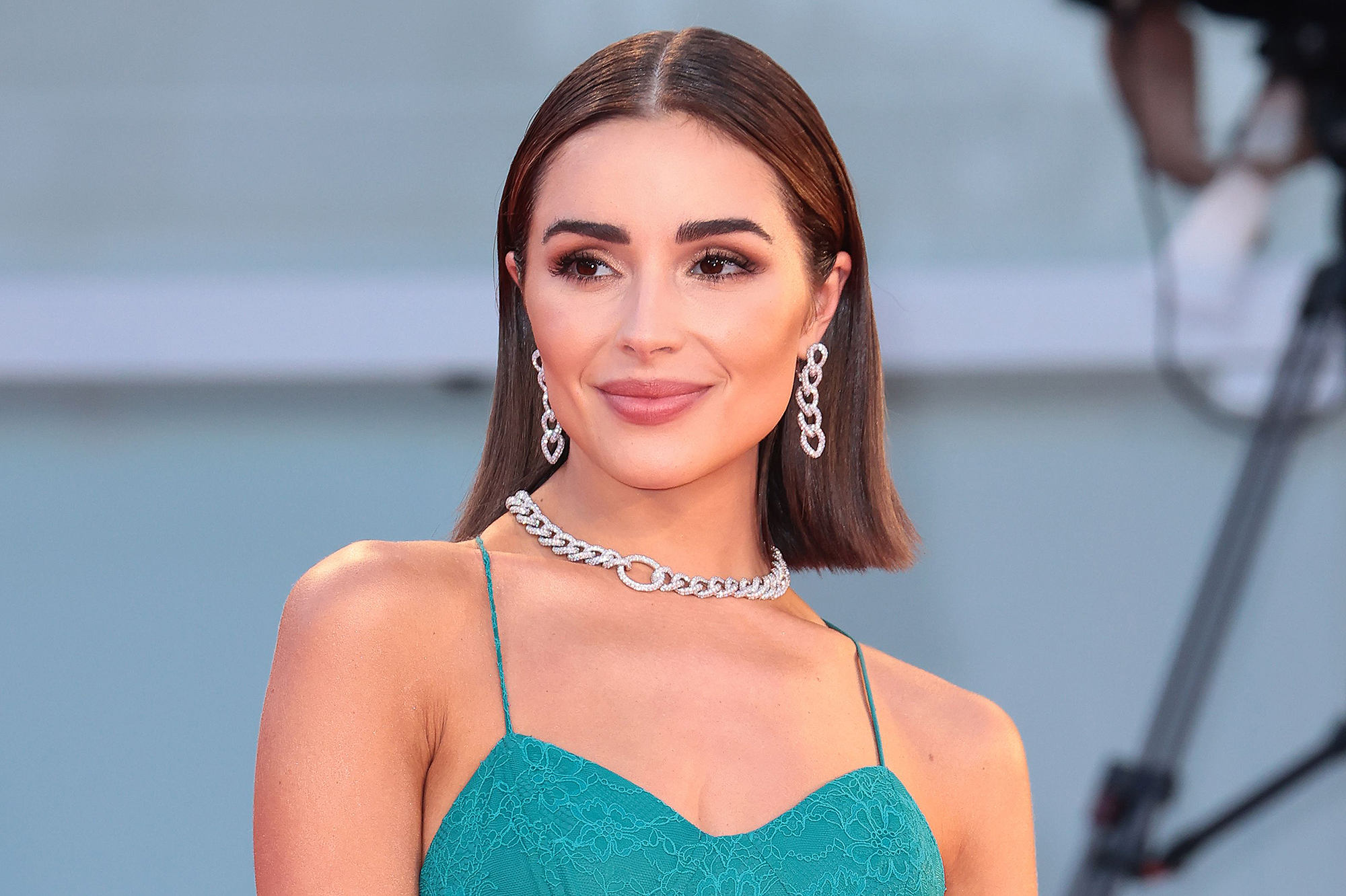 Olivia Culpo Uses This Chanel Bronzing Cream for a Natural Glow