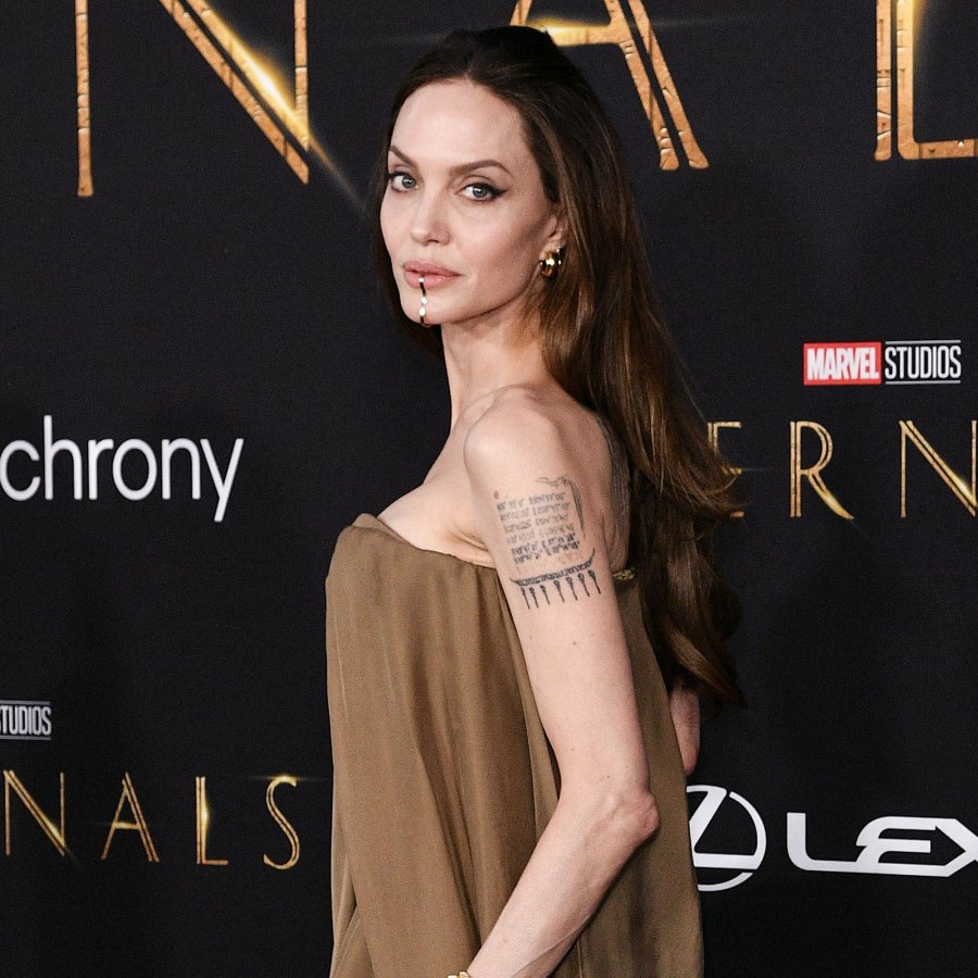 Pictorials Angelina Jolie Magazine