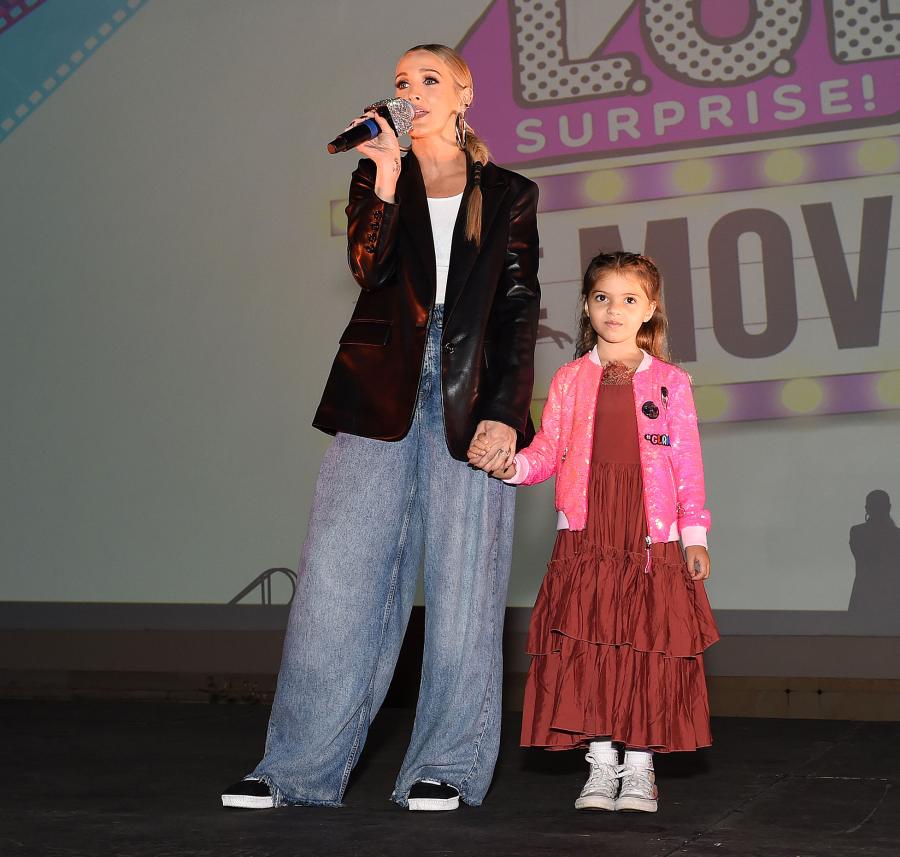 Ashlee Simpson and Evan Ross Bring Daughter Jagger to LOL Surprise Premiere 3