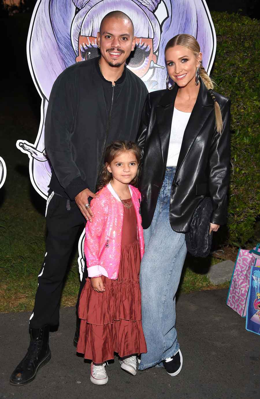 Ashlee Simpson and Evan Ross Bring Daughter Jagger to LOL Surprise Premiere 5