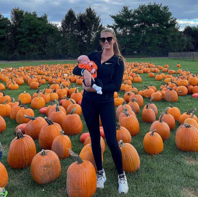 Celebrity Families' Pumpkin Patch and Apple Picking Photos Jenna Compono