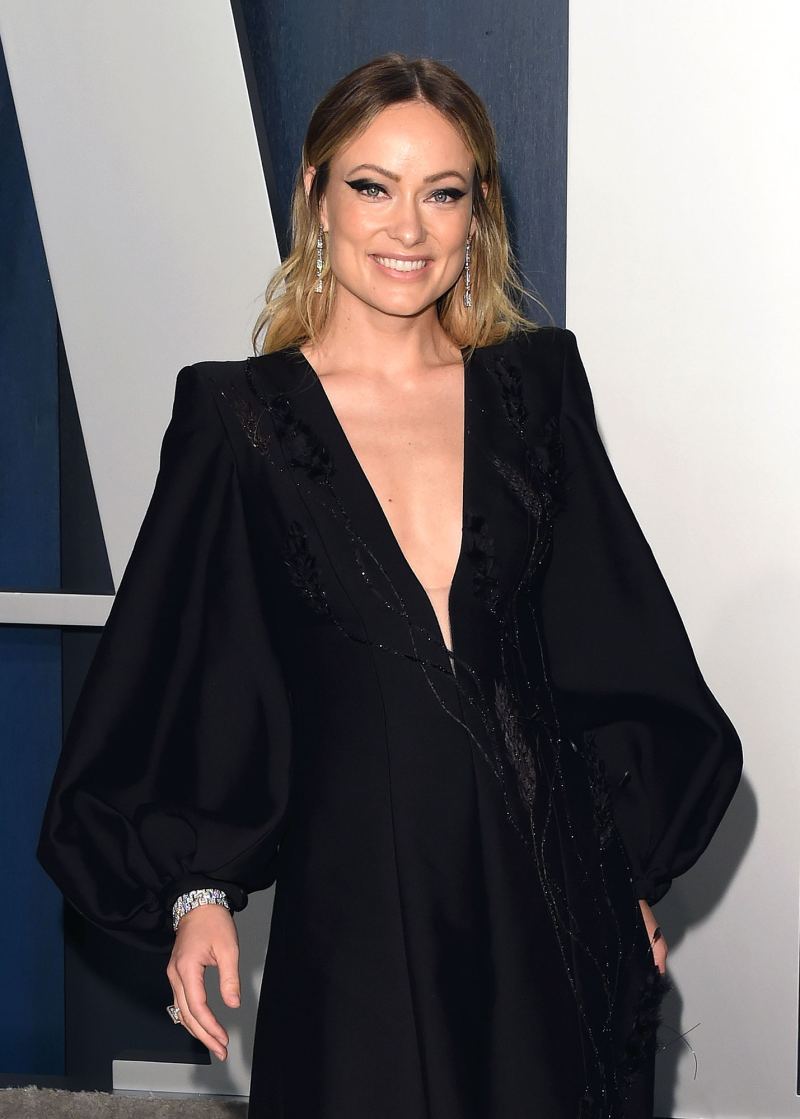 Couple Goals! Olivia Wilde Supports BF Harry Styles in ‘Love On Tour’ Merch in Los Angeles