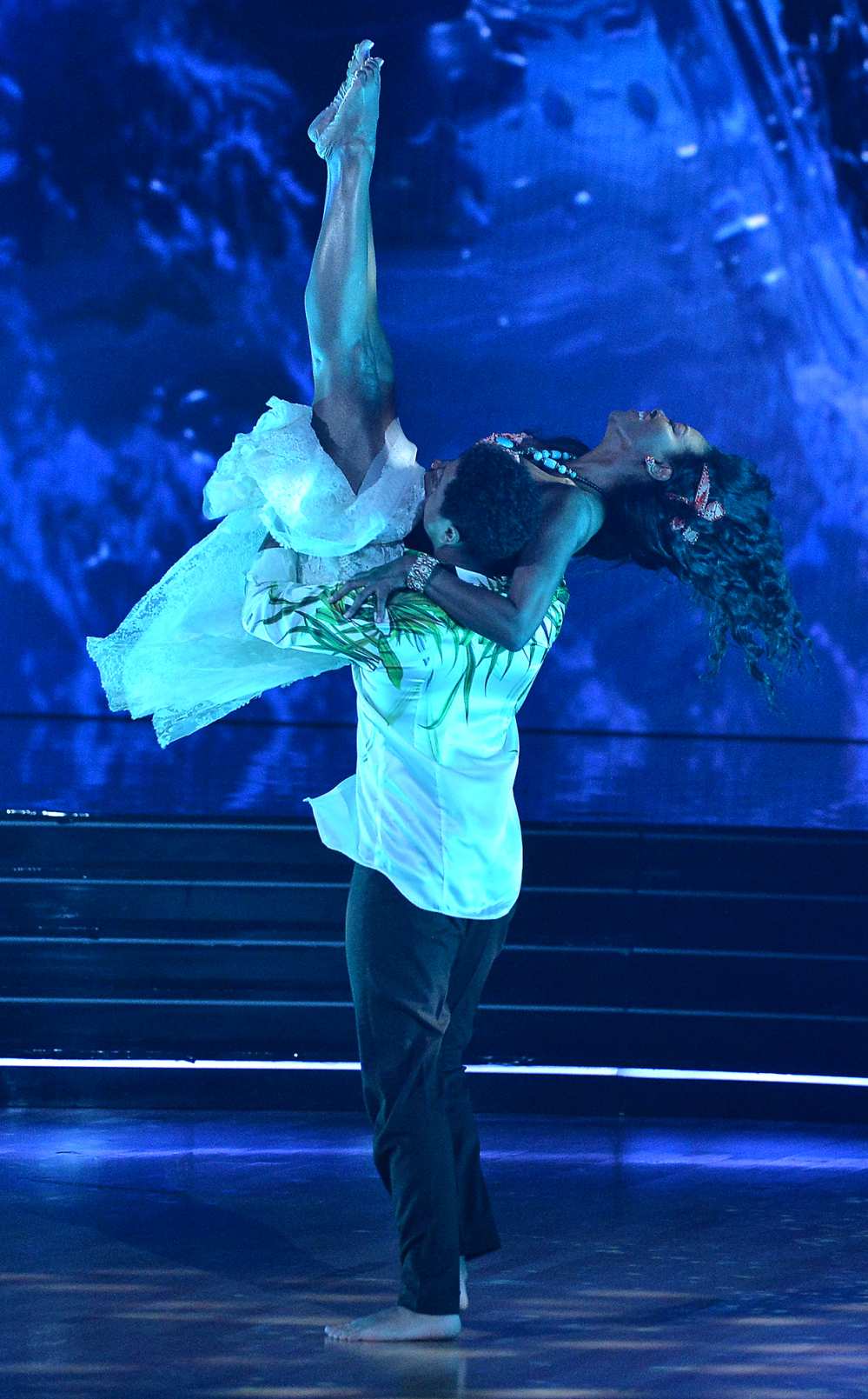 Dancing With the Stars’ Kenya Moore Thought She Broke Her Ribs During Disney Week