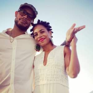 Greys Anatomy Kelly McCreary Gives Birth Welcomes 1st Child With Husband Pete Chatmon