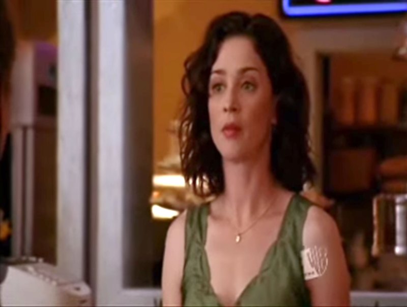Hilarie Burton Gets Emotional With Moira Kelly About One Tree Hill Experience 2