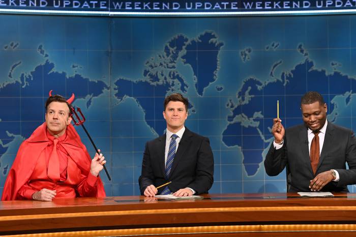 Jason Sudeikis Gushes Over Kids Otis and Daisy on 'SNL,' Reprises ​Several of His Popular Characters