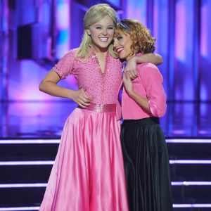 JoJo Siwa: 'DWTS' Has Helped Me Let Go Amid 'Really Rough' 3 Weeks Jenna Johnson