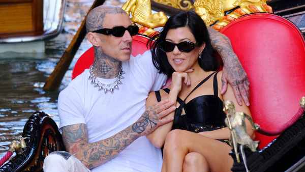 Kourtney Kardashian Travis Barker Want Baby Together Without Any Doubt