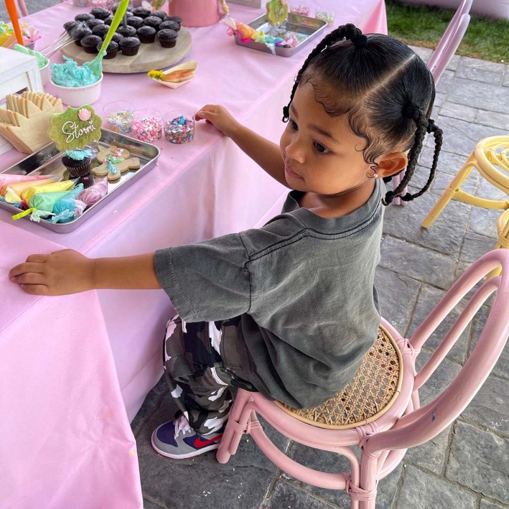 Kylie Is Giving Stormi Much Attention Possible Before 2nd Baby