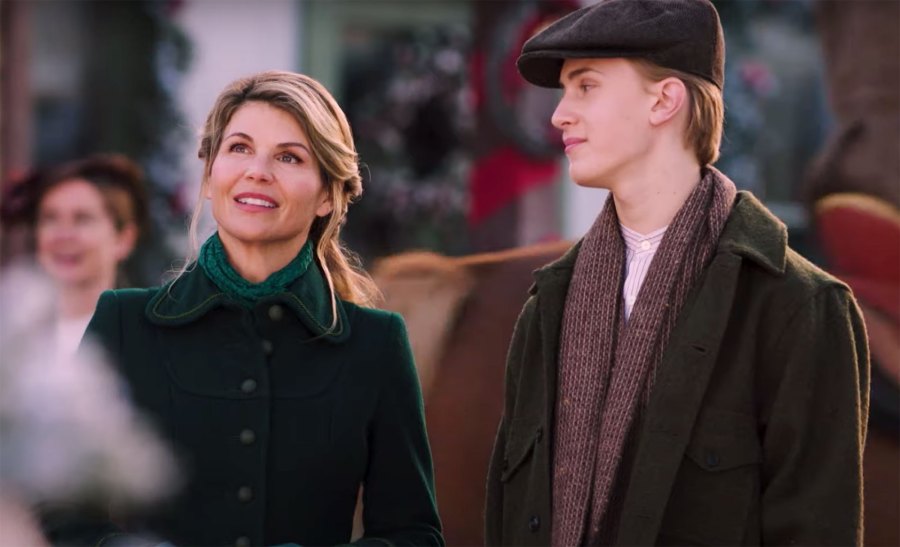 Lori Loughlin Returns TV Everything Know About Her When Hope Calls Comeback