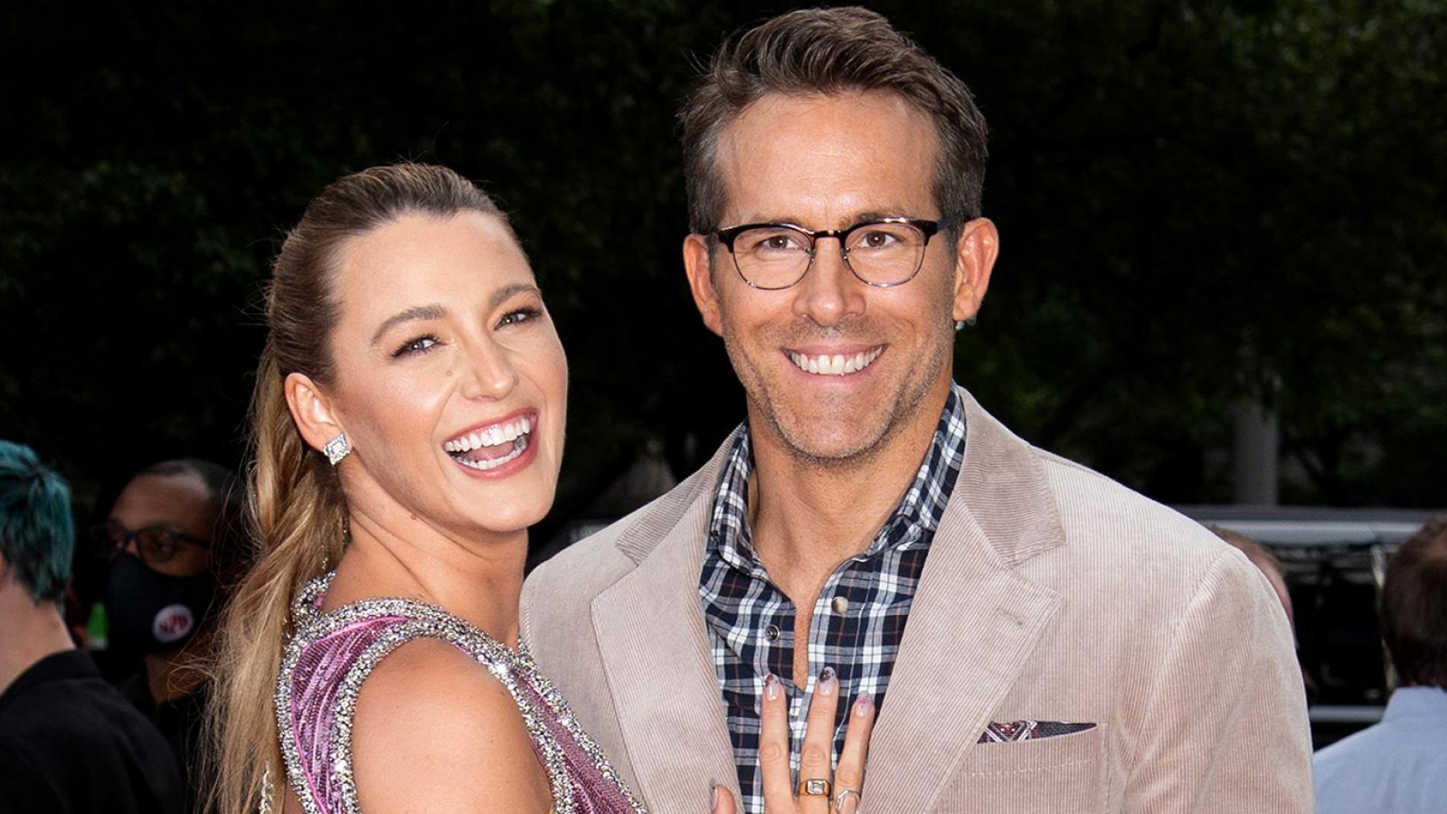 https://www.usmagazine.com/wp-content/uploads/2021/10/Ryan-Reynolds-Explains-His-Sabbatical-Will-Benefit-His-Daughters-With-Blake-Lively-Feature.jpg?crop=0px%2C43px%2C1360px%2C768px&resize=1600%2C900&quality=86&strip=all