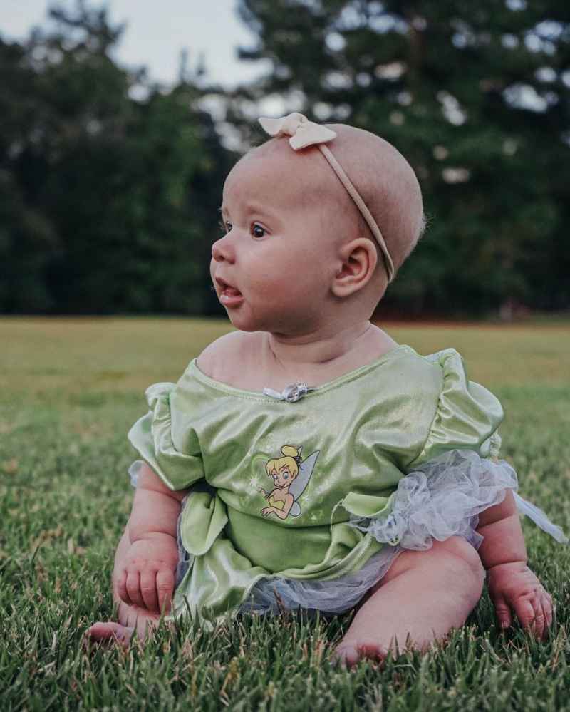 Sadie Robertson and Christian Huff Dress in ‘Peter Pan’ Costumes for Daughter Honey's 1st Halloween: Pics