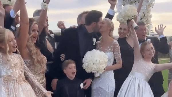 Tarek El Moussa and Heather Rae Young wedding photo