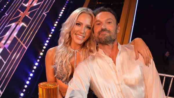 Sharna Burgess Says Real-Life Romance With Brian Austin Green Is a 'Disadvantage' on 'Dancing With the Stars'