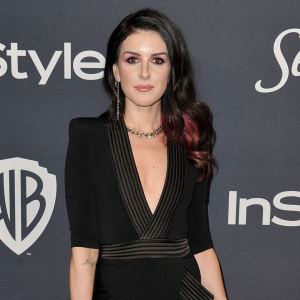 Shenae Grimes-Beech Shows ‘Glorious’ Postpartum Body 3 Weeks After Birth: Photo