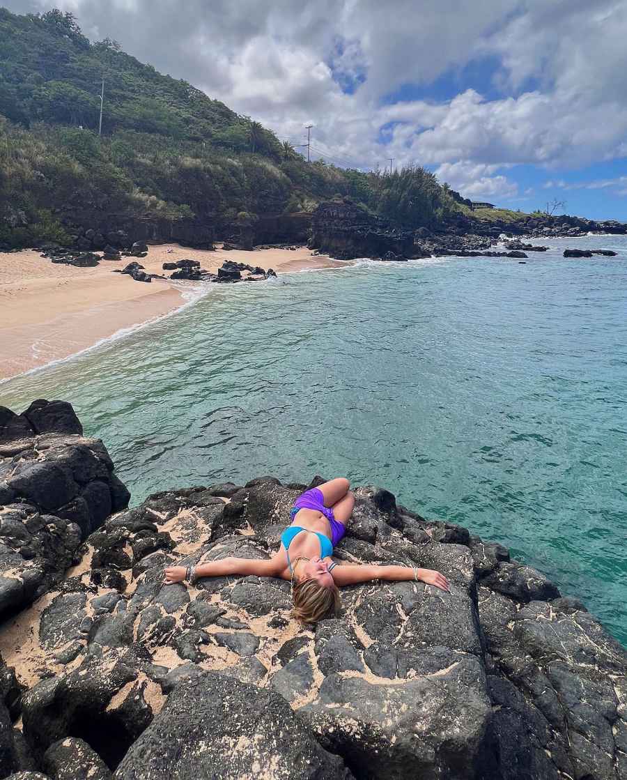 Soaking Sun Addison Rae Shows Off Her Figure Teeny Blue Bikini