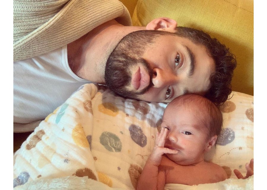 Sweet Selfie Michael Turchin Instagram Lance Bass and Michael Turchin Twins Alexander and Betty Cutest Pics